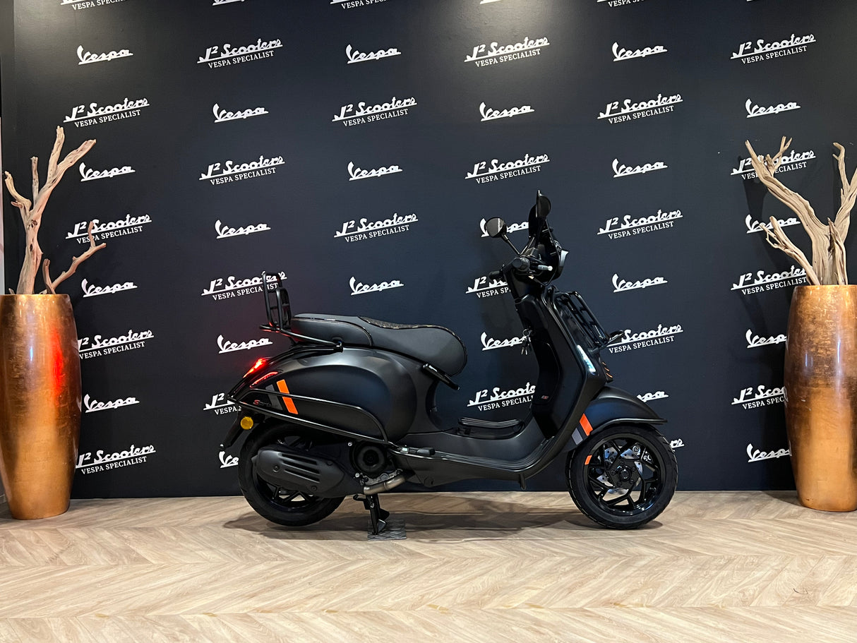 Vespa Sprint / Elettrica Facelift 2025 Nero Convinto