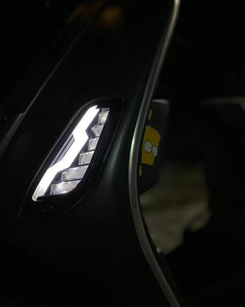 LED knipperlichten set LEVEL 10 MATRIX FLOW (weglopend) voor / achter Vespa LX / S