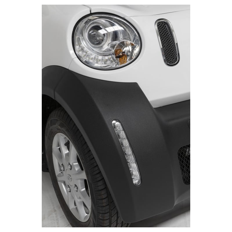 MOVE Citycar Brommobiel 45 km/h Wit