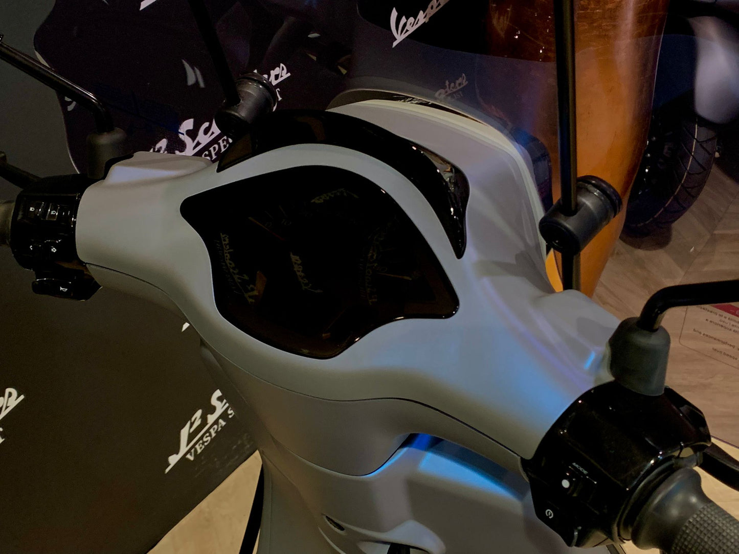 Vespa Sprint E5 DESIGNO BLUE