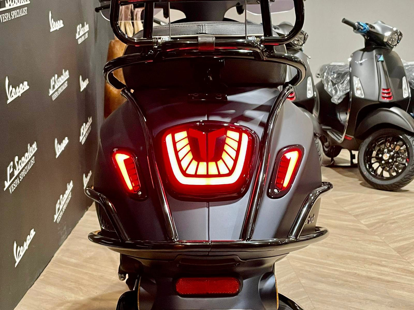Vespa Sprint E5 Opaco Midnight Blue