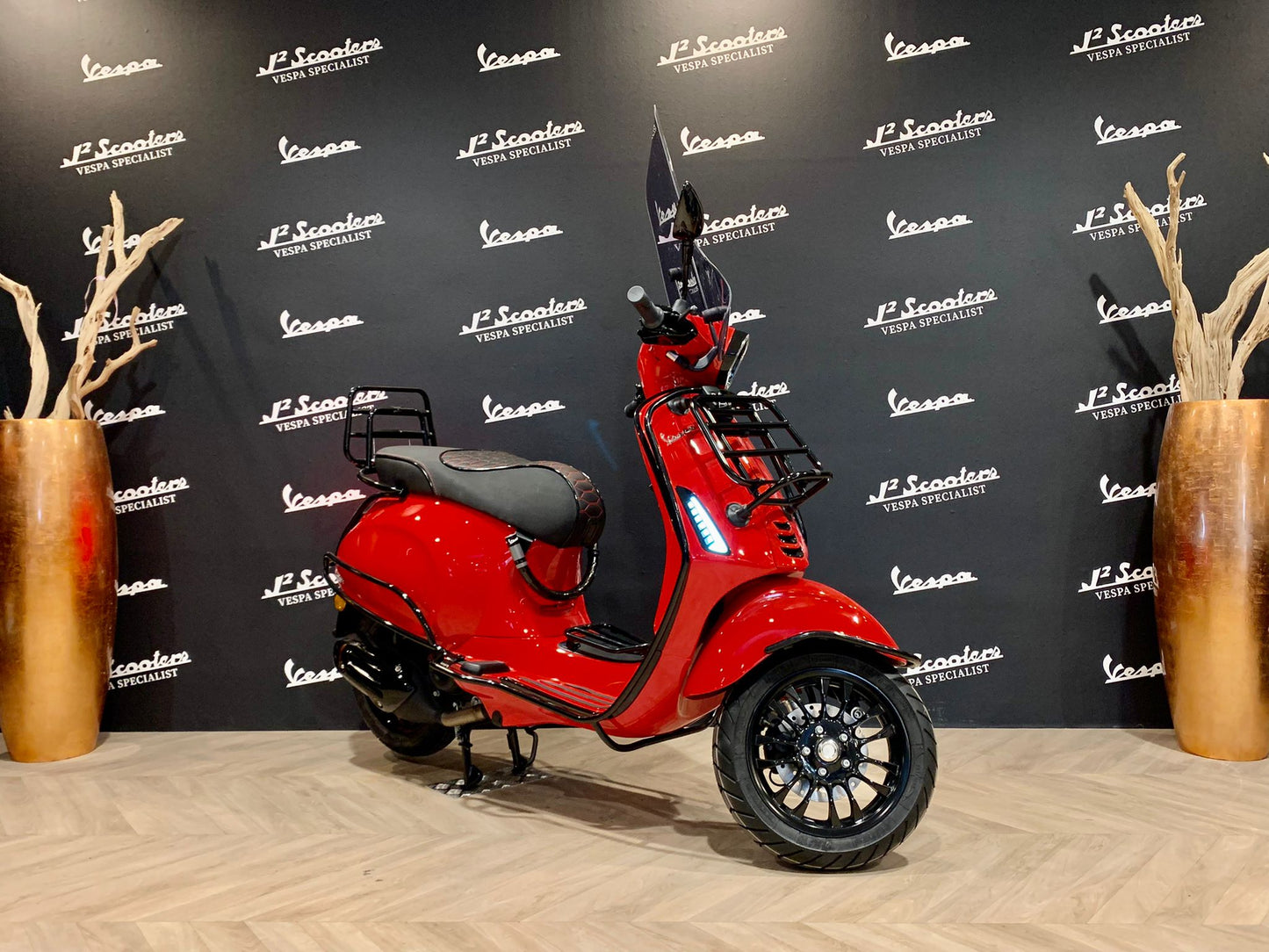 Vespa Sprint E5 rood Dragon Rosso