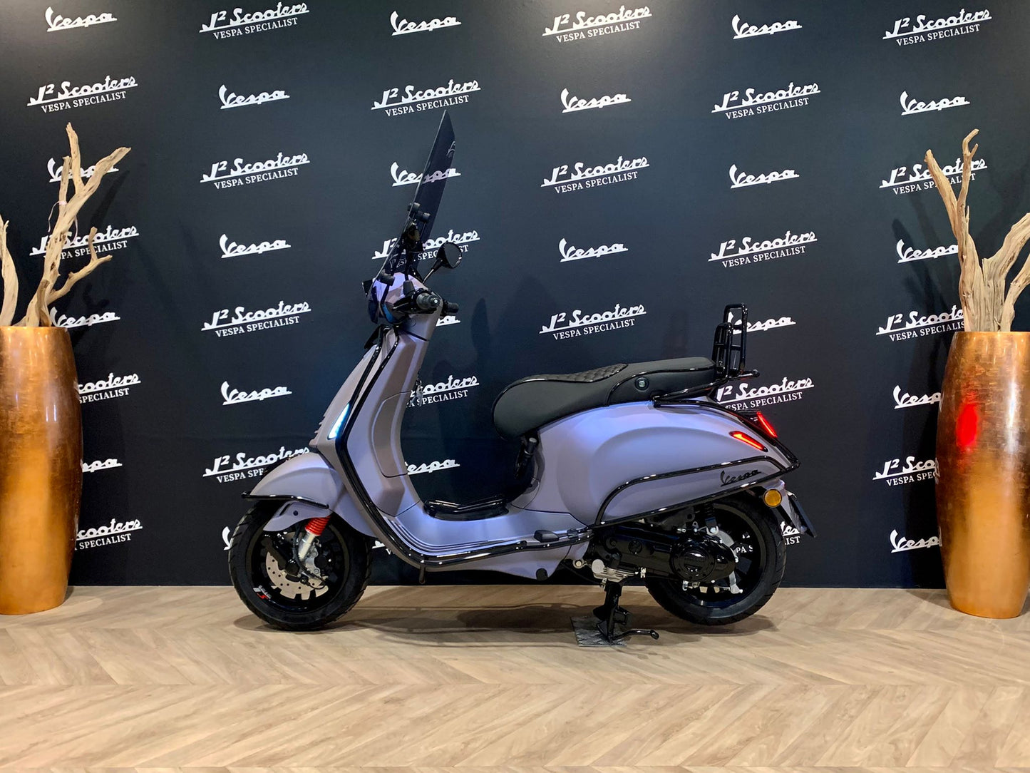 Vespa Sprint E5 DESIGNO VIOLET