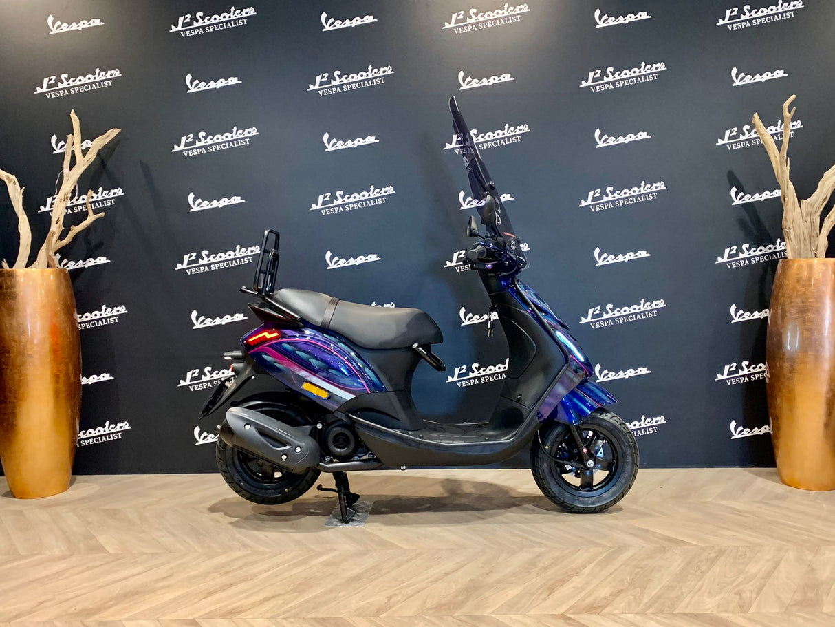 Piaggio Zip SP E5 HANDMADE AIRBRUSH PURPLE RAIN