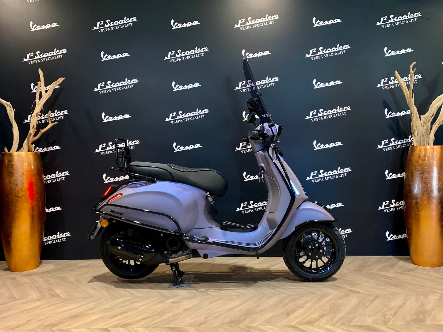 Vespa Sprint E5 DESIGNO VIOLET