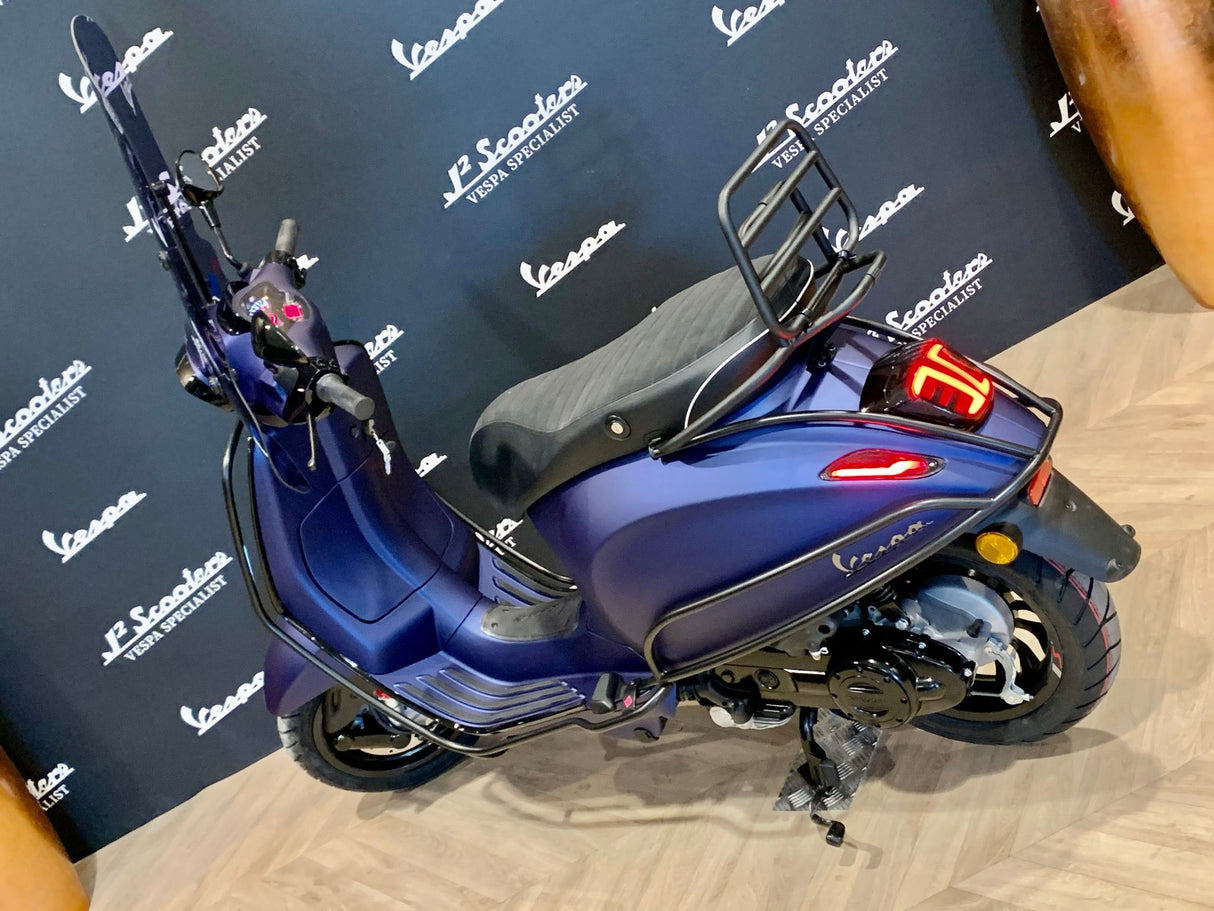 Vespa Sprint / Elettrica Facelift 2025 Opaco San Marino BMW