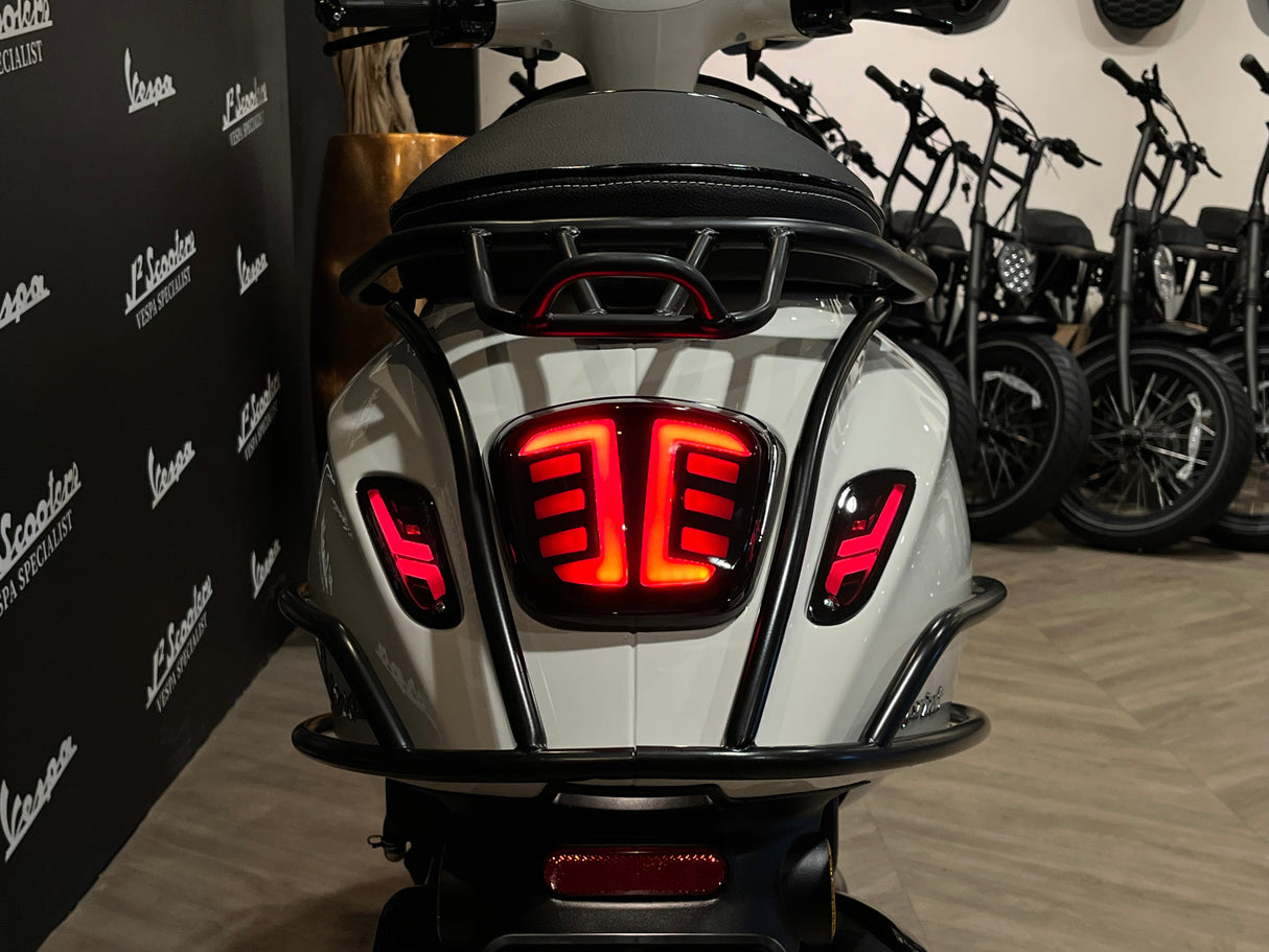 Vespa Sprint E5 Facelift 2025 wit Bianco Innocenza