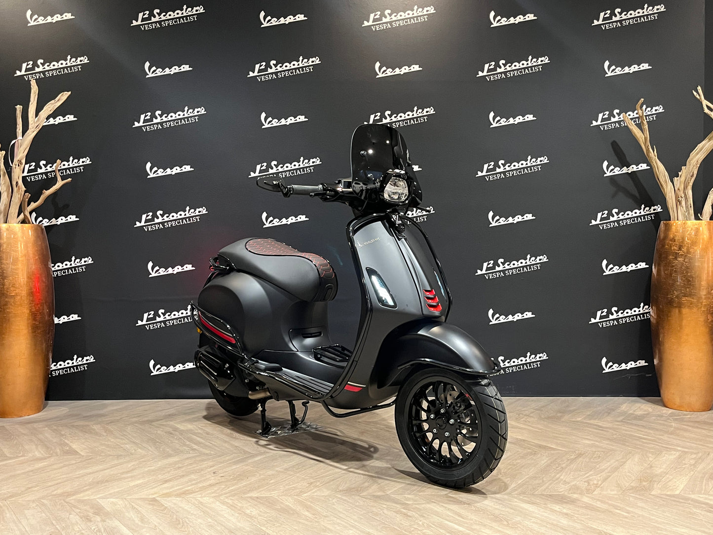 Vespa Sprint S E5 mat zwart NERO CONVINTO MATT