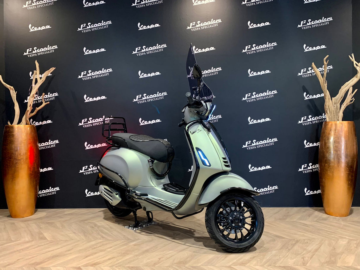 Vespa Sprint / Elettrica Facelift 2025 Designo Lemon