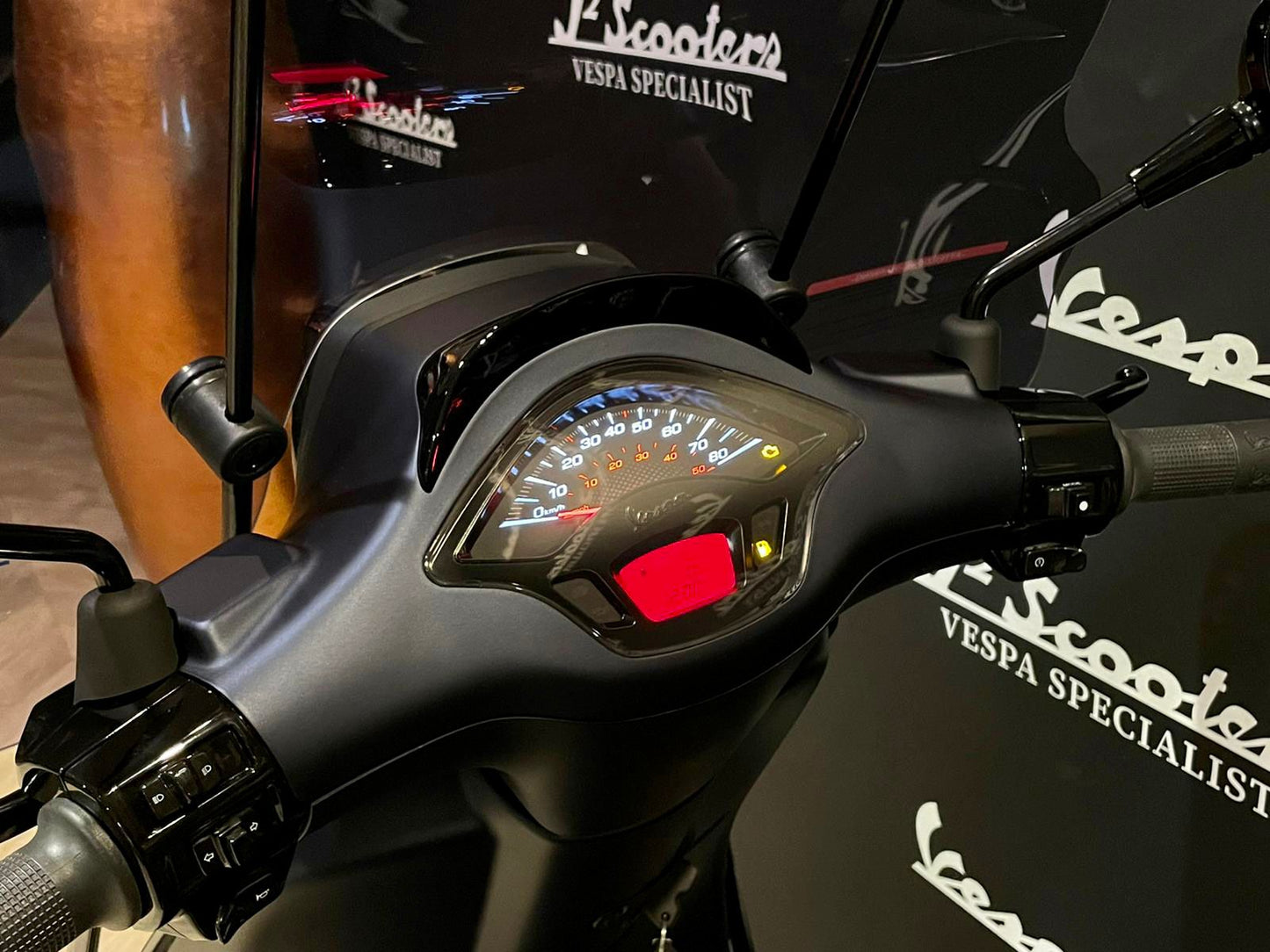 Vespa Sprint E5 Opaco Midnight Blue