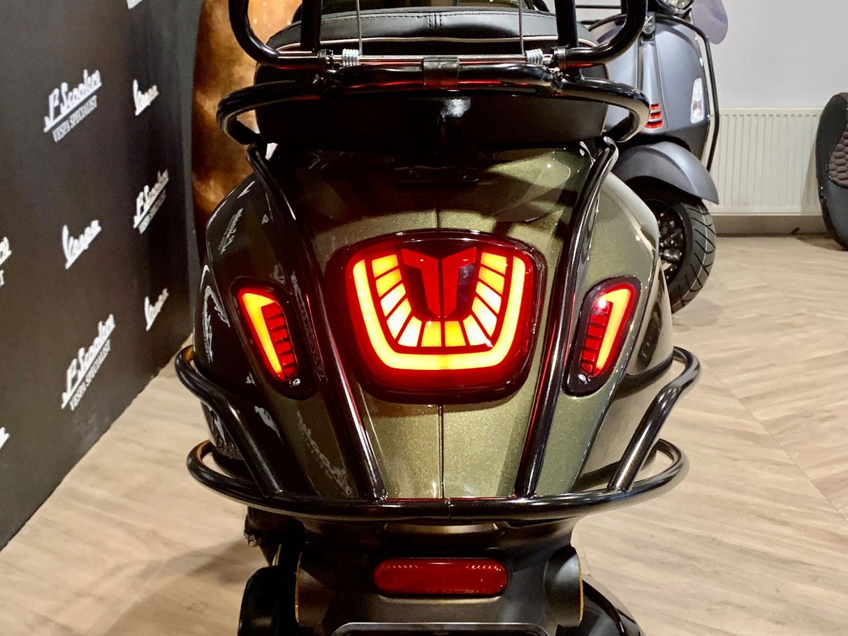 Vespa Sprint / Elettrica Facelift 2025 Python Gold