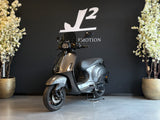 Vespa Sprint | Porsche Agaat Grijs