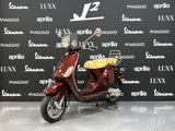 Vespa LXV | Candy Apple Red | 1 eig