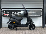 Piaggio Zip Mat Zwart Snor 2021 10111 km 1 eig