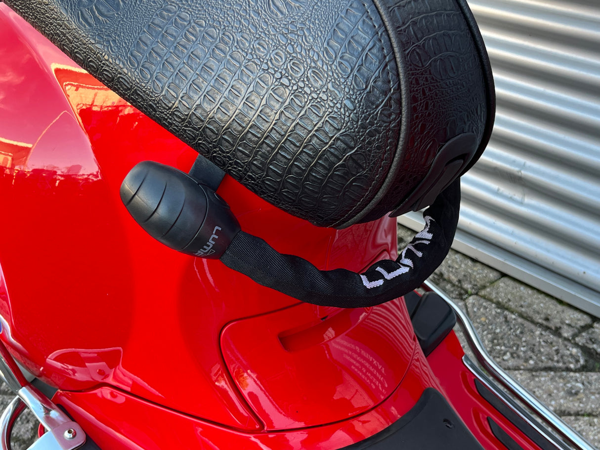 Vespa Sprint Rood Snor/Brom 2018 3422 km 1 eig GARANTIE