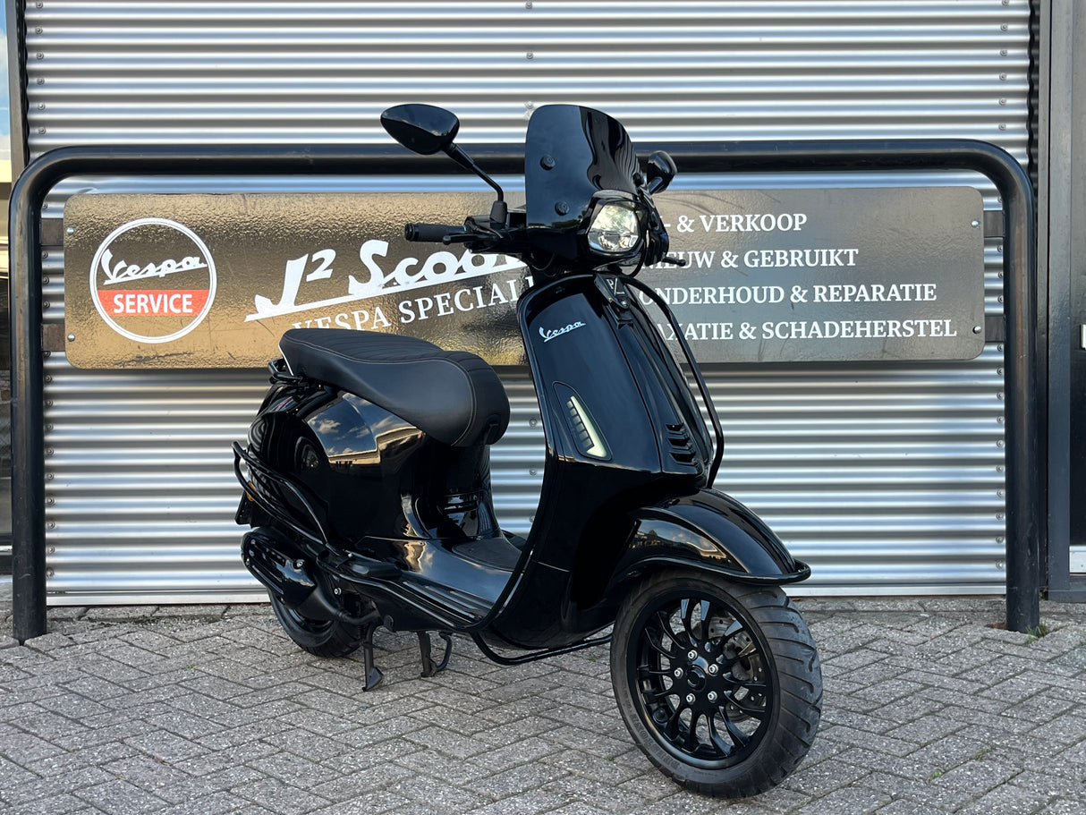 Vespa Sprint Black on Black Brom 2019 8777 km 1 eig GARANTIE