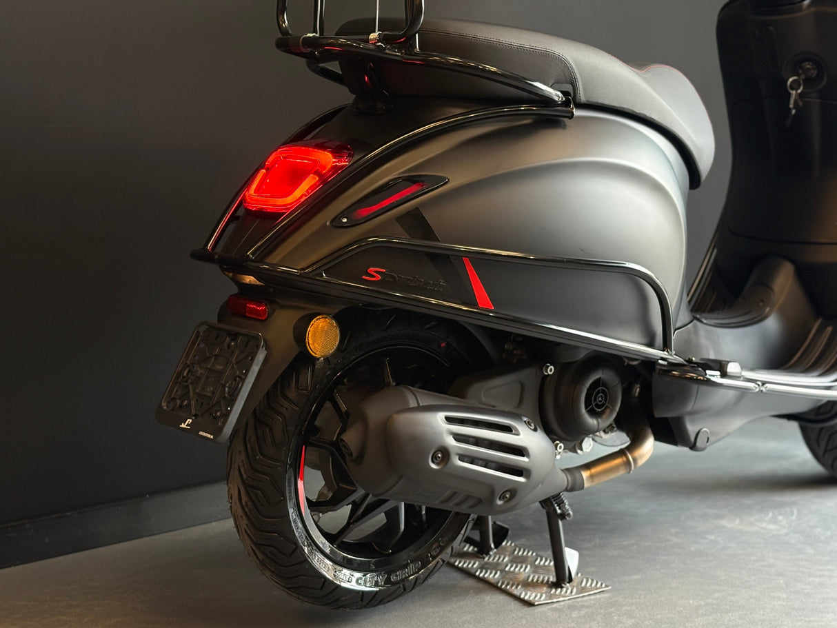 Vespa Sprint | Full-Option Pakket