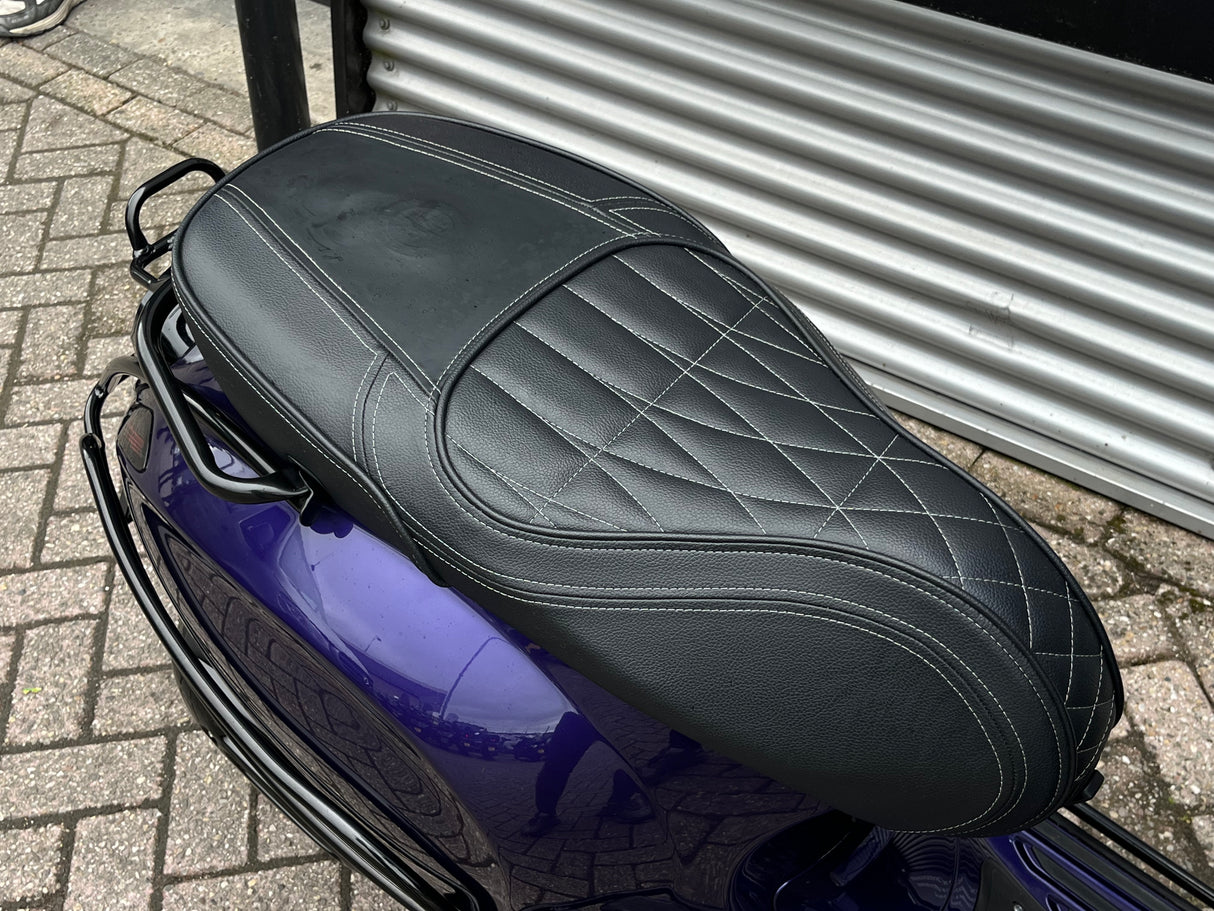 Vespa Sprint RS6 Merlin Purple Brom 2019 11172 km 1 eig