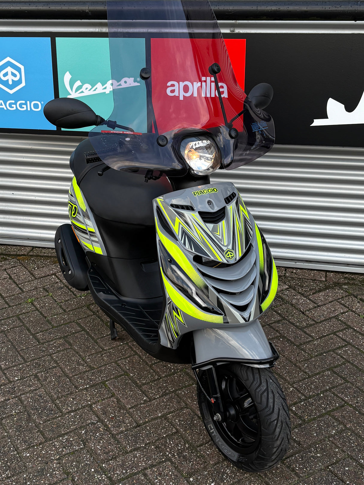 Piaggio Zip | Nardo Grey