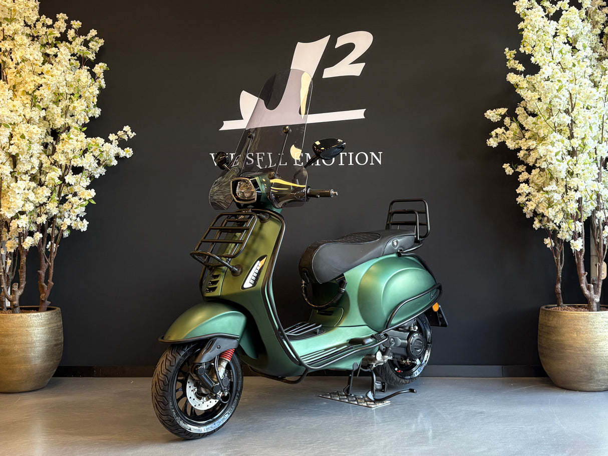 Vespa Sprint | Cobra Green | 1 eig