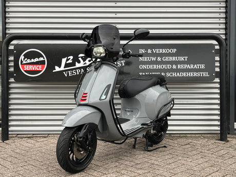 Vespa Sprint Nardo Grey Brom 2019 7911 km 1 eig