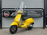 Vespa Sprint Mat Geel Brom 2018 9874 km 1 eig