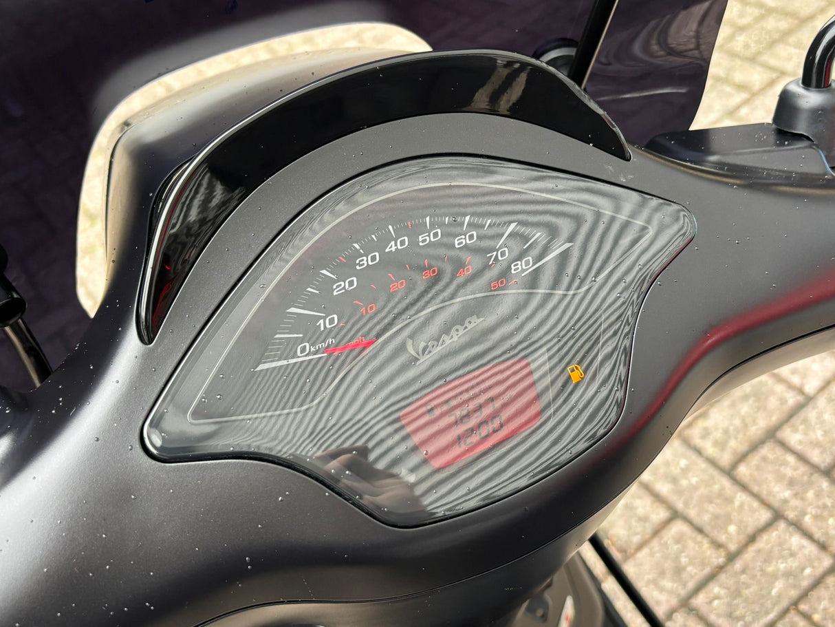 Vespa Sprint Brom Mat Zwart 2022 7837 km 1 eig GARANTIE