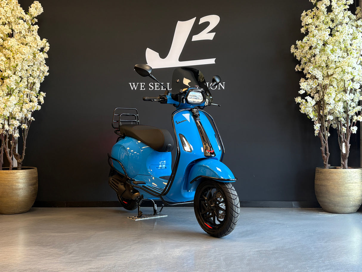 Vespa Sprint | Blu Eclettico