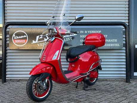 Vespa Sprint Rood Snor/Brom 2018 3422 km 1 eig GARANTIE