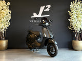 Vespa Sprint | Mat Zwart