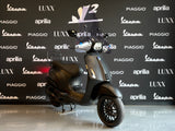 Vespa Sprint | Mat Zwart