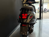 Vespa Sprint | Agaat Grijs | 1 eig