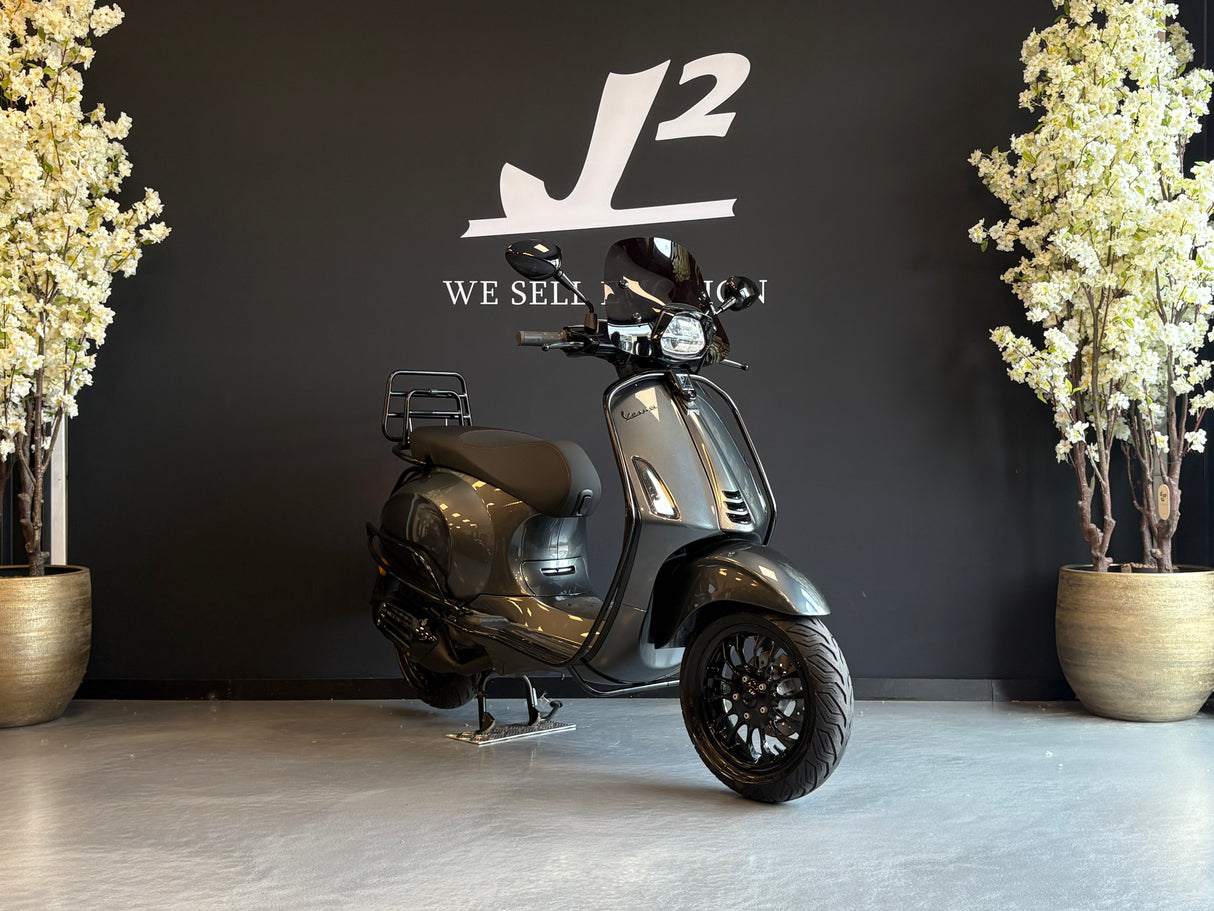 Vespa Sprint | Daytona Grau
