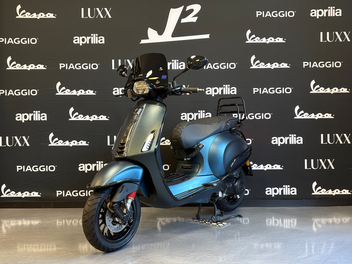 Vespa Sprint | Cameleon | 1 eig