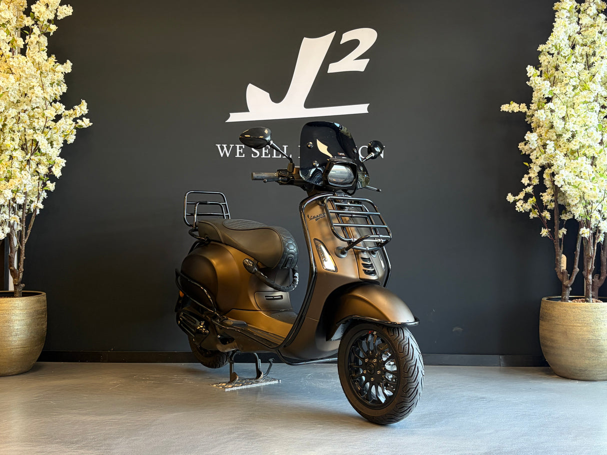 Vespa Sprint | Marakkech Bruin