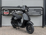 Vespa Sprint Black on Black Brom 2021 7389 km Full Option