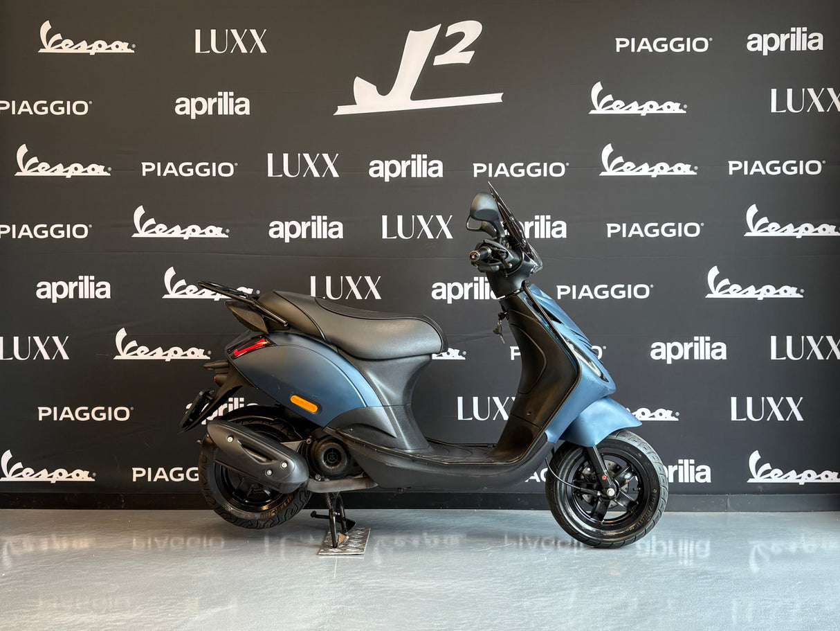 Piaggio Zip | Cameleon | 1 eig