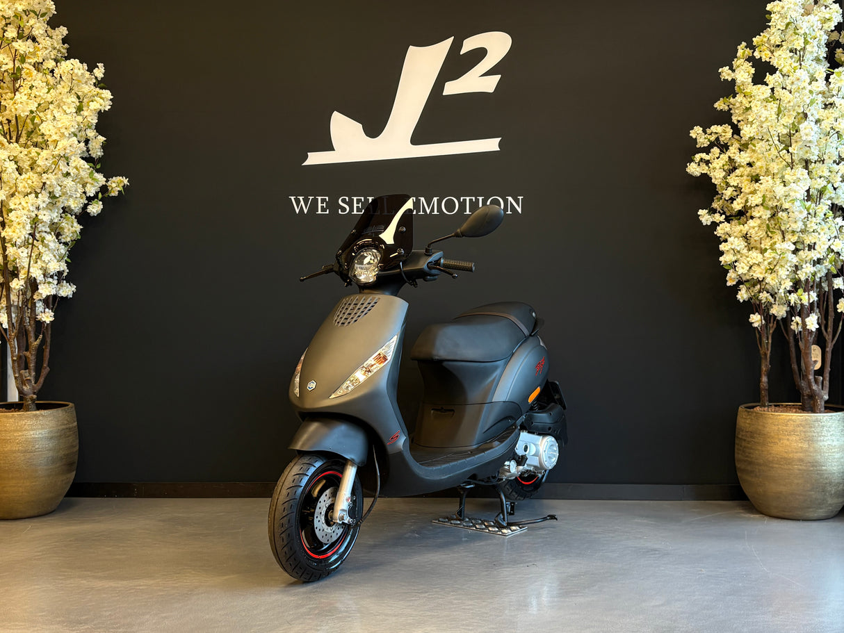Piaggio Zip | Grigio Titano | 1 eig