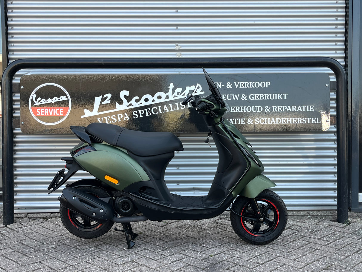Piaggio Zip Huracan Green Brom 2022 6496 km Full Option