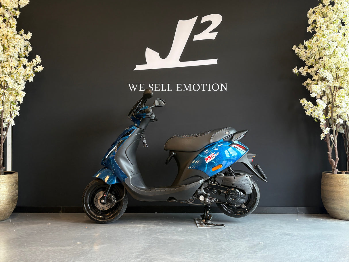 Piaggio Zip | Airbrush Candy Blu
