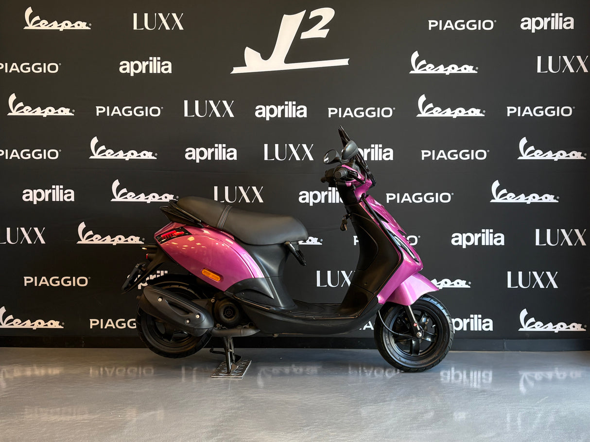Piaggio Zip | Princess Pink