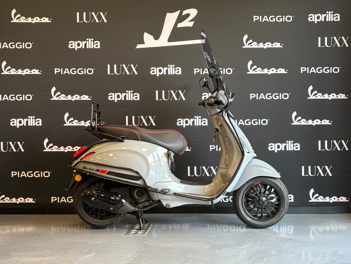 Vespa Sprint | Nardo Grey