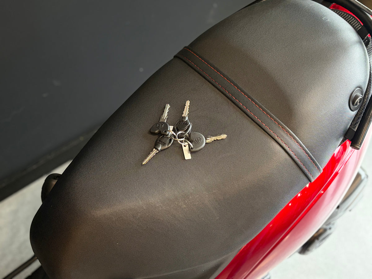 Piaggio Zip | Candy Red