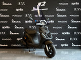 Piaggio Zip | Mat Zwart