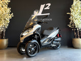 Piaggio MP3 300 HPE | Argento Cometa