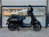 Vespa Sprint Black on Black Brom 2019 8777 km 1 eig GARANTIE