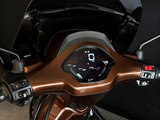 Vespa Sprint | Lamborghini Bronzo Zante