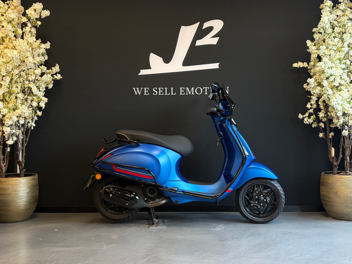 Vespa Sprint | Blu Vivace