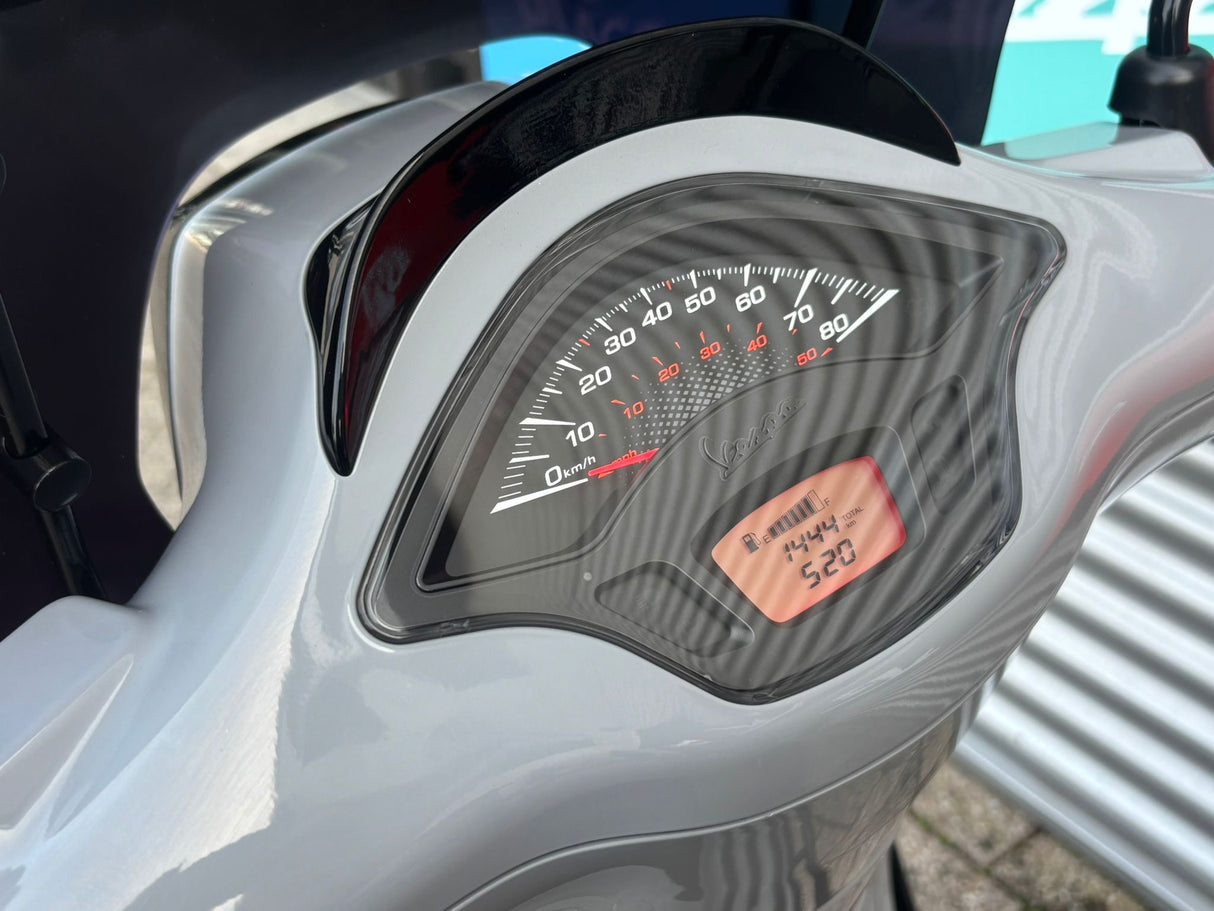 Vespa Sprint Nardo Grey Brom 2020 1444 km GARANTIE