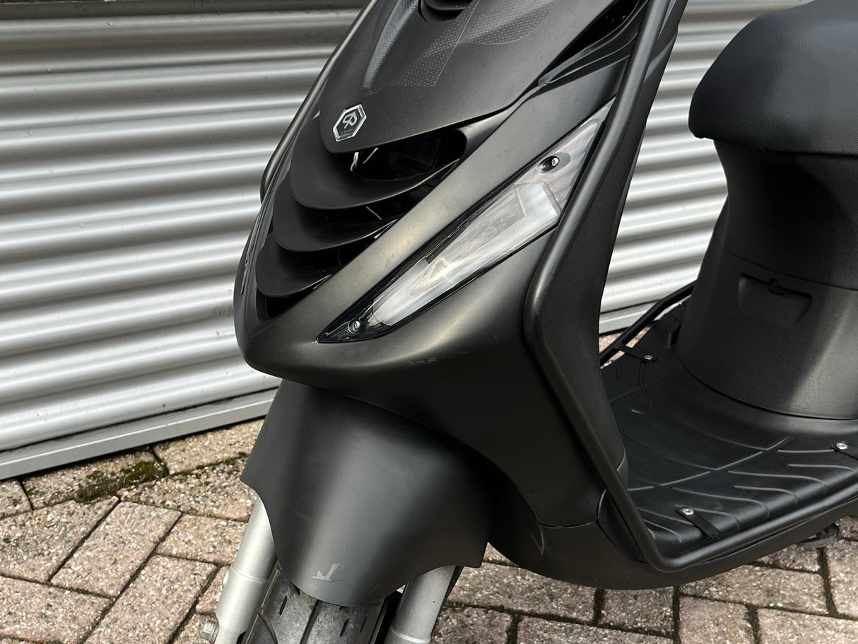 Piaggio Zip Mat Zwart Brom 2019 12151 km 1 eig